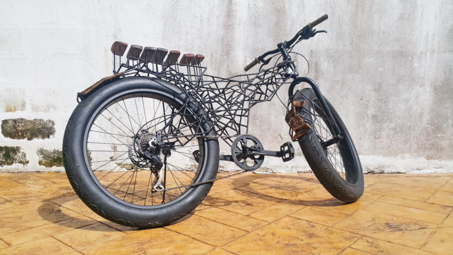 Bike sculpture - A mechanical functional sculpture by Aboud Fares